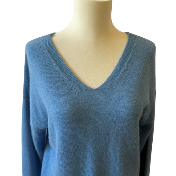 J MCLAUGHLIN ARYA CASHMERE SWEATER V NECK V BACK DROP SHOULDER LUXURY MODERN S - Picture 3 of 9